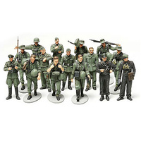 TAMIYA 1/48 GER. INFANTRY ON MANEUVER